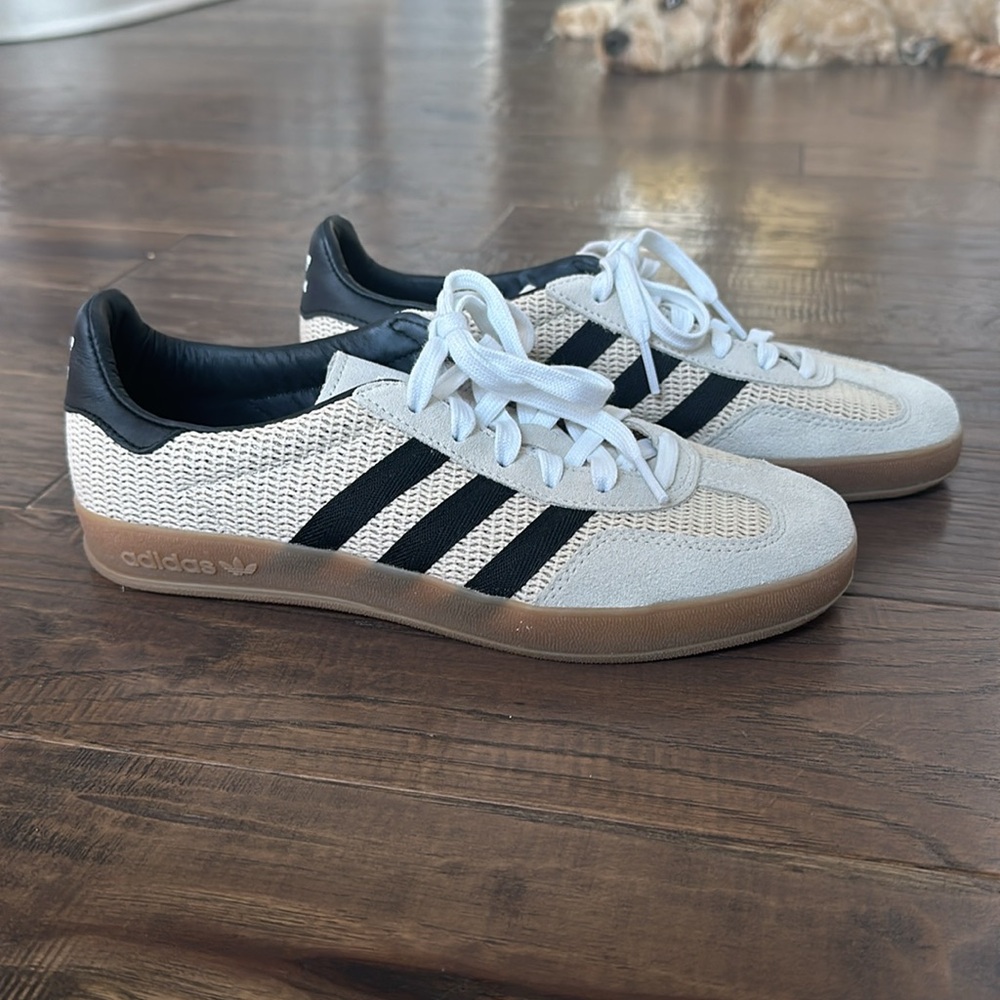 NWOT Adidas Gazelle indoor Alumina Core Black US SIZE M 6.5 / W 8.5